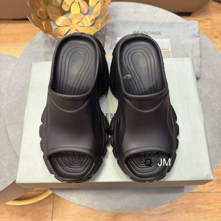 Picture of Balenciaga Slippers _SKUBALENCIAGAsz35-40JX06013404